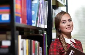 أكاديمية وينسنتي بول للعلوم التطبيقية في لوبلين فقه اللغة الإنجليزية